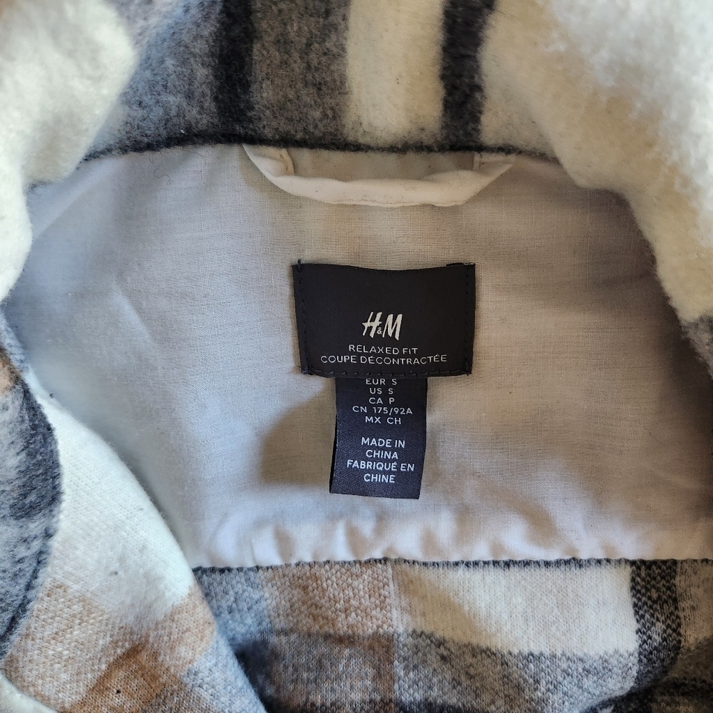 H&M Shacket / Overshirt - Picture 4 of 5